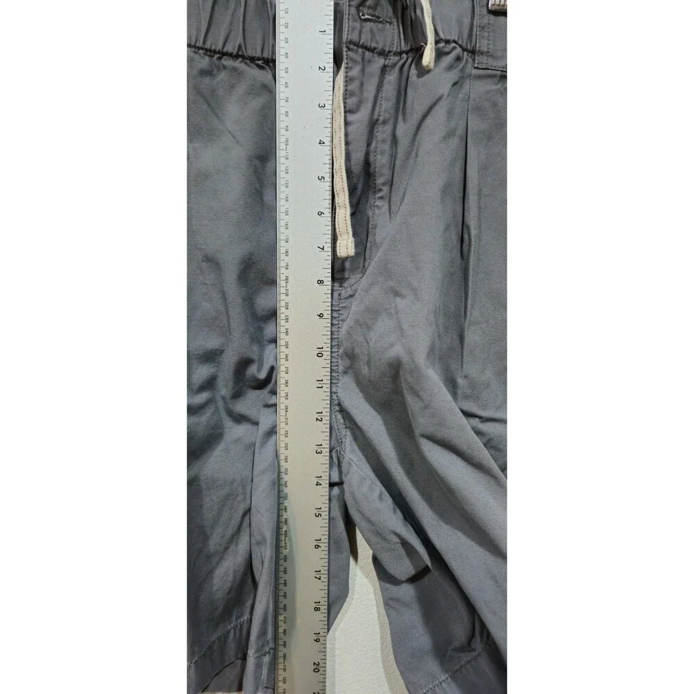 Tommy Bahama Men’s Cargo Shorts Dark Gray Size XXL/TTG Pockets Drawstring Zip